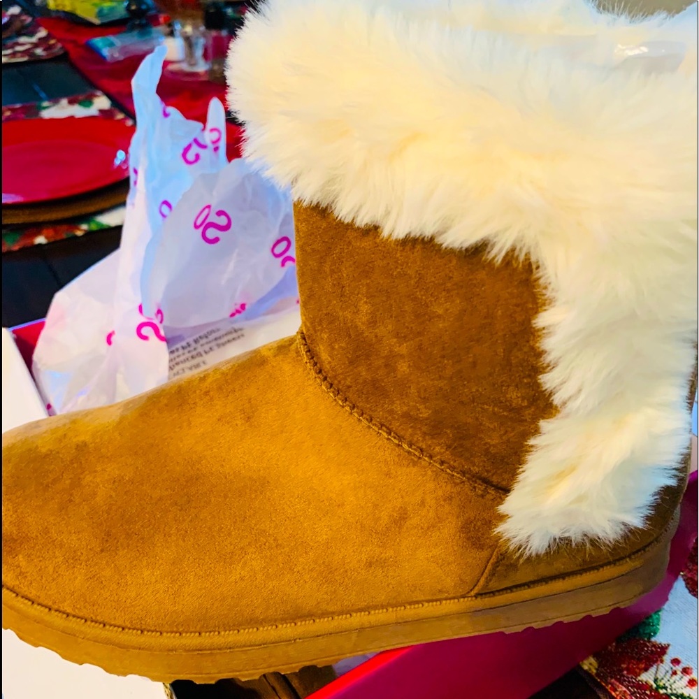 New cozy boots
